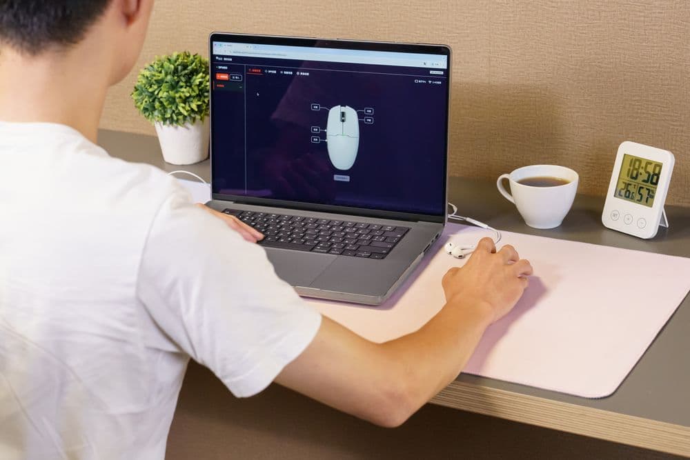 Mouse DPI izahı (2026 bələdçisi) : Daha yüksək DPI həmişə daha yaxşıdır?   DPI nədir?